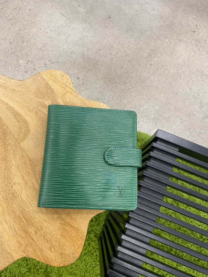 Louis Vuitton Green Epi Compact Wallet (8237)