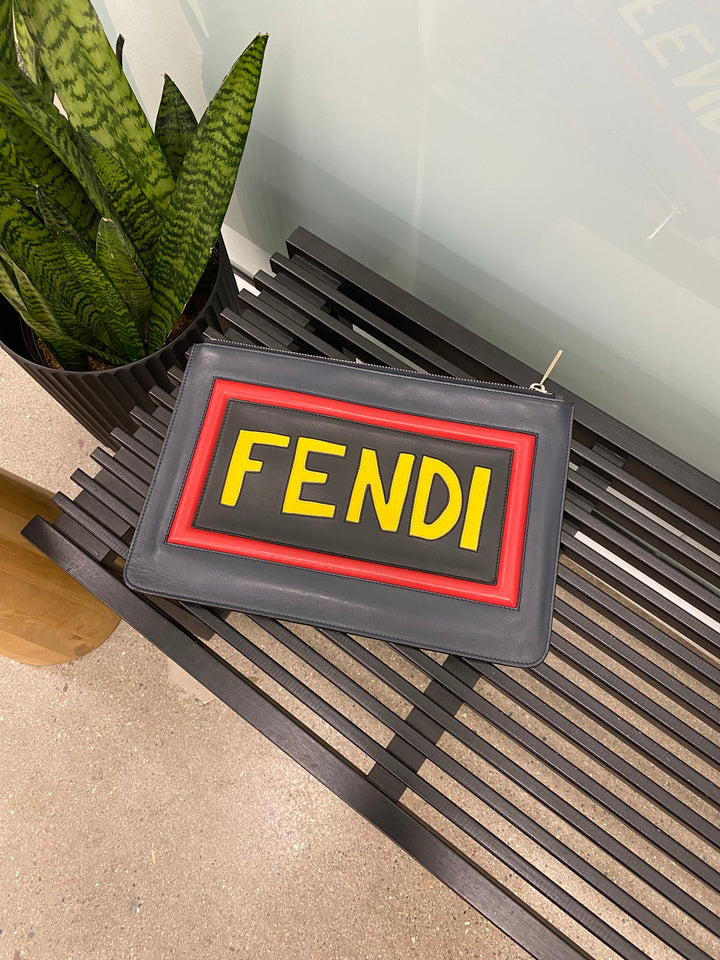 Fendi Black Leather Pouch (0144)