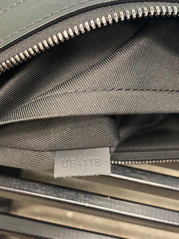 Louis Vuitton Shadow Monogram Discovery Pochette (8024)