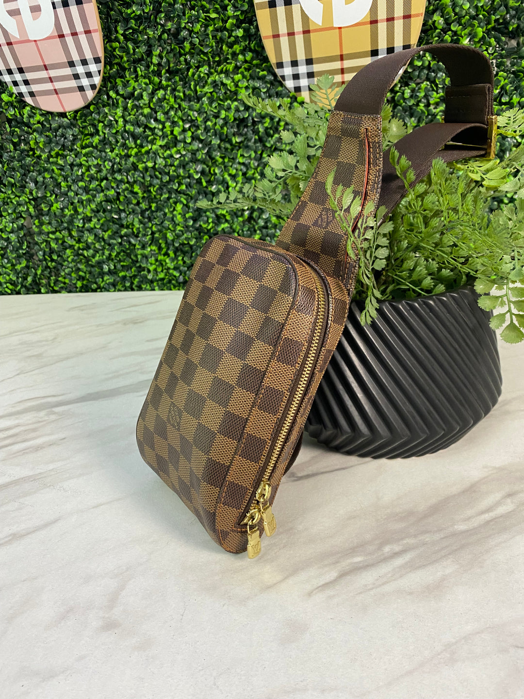 Louis Vuitton Damier Ebene Geronimos Sling (2378)