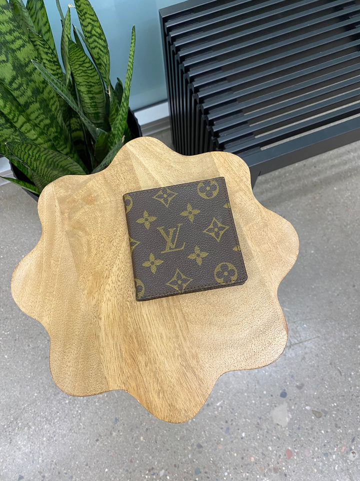 Louis Vuitton Monogram Billfold Wallet (3116)
