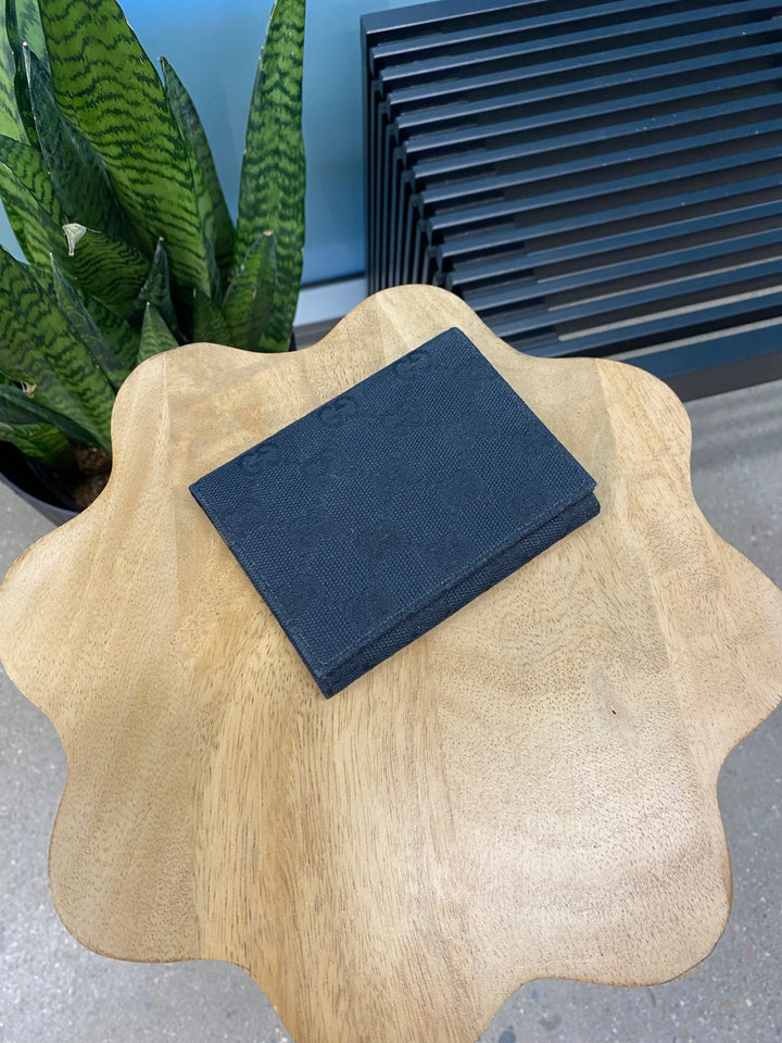 Gucci Black GG Canvas Card Case (8348)