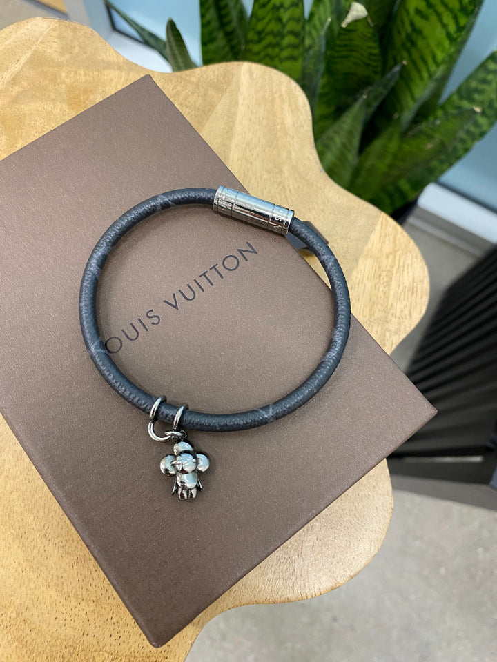 Louis Vuitton Eclipse Vivienne Bracelet (6108)