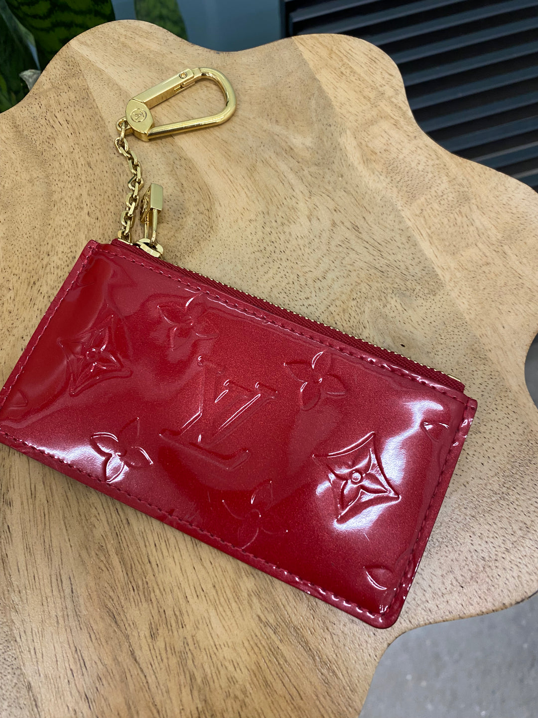 Louis Vuitton Red Vernis Key Cles (0075)