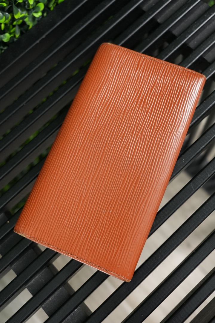 Louis Vuitton Cedar Epi Long Wallet (208)