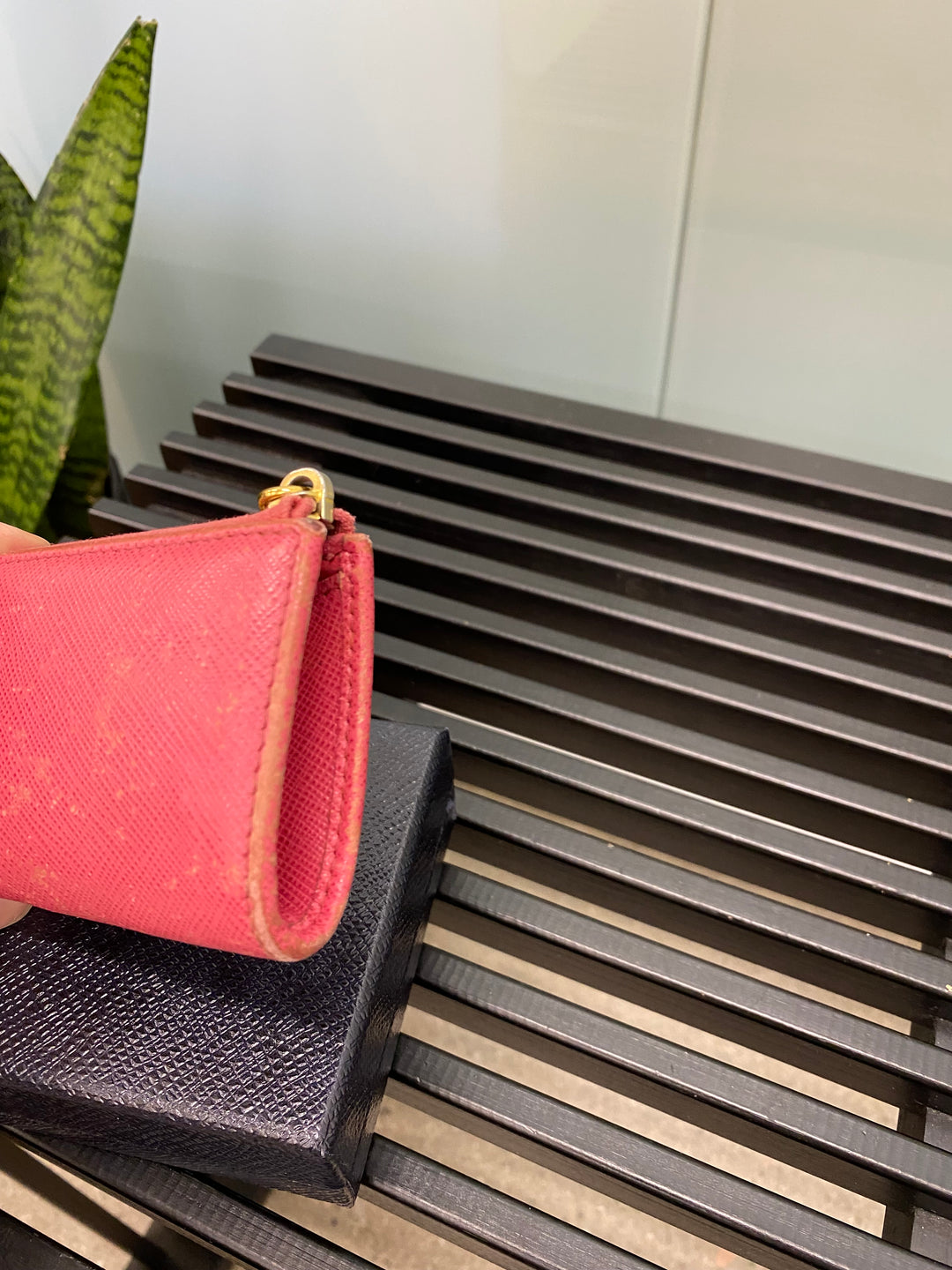 Prada Pink Saffiano Key Cles (5044)