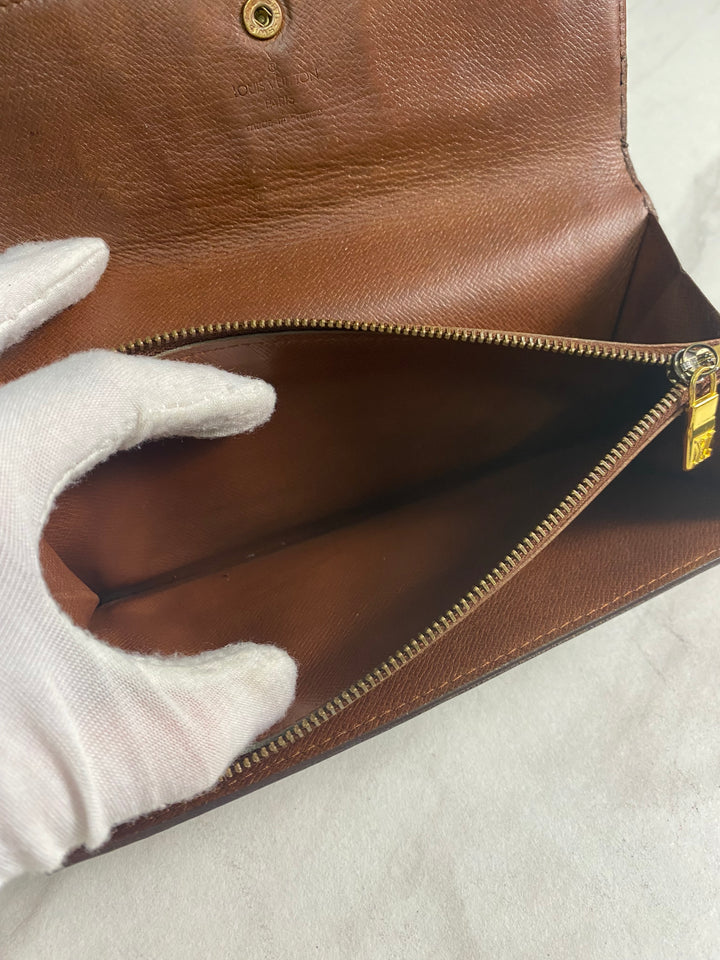 Louis Vuitton Monogram Long Wallet (8848)