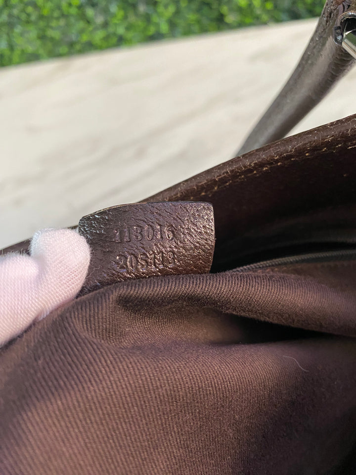 Gucci GG Canvas Shoulder Bag (954)