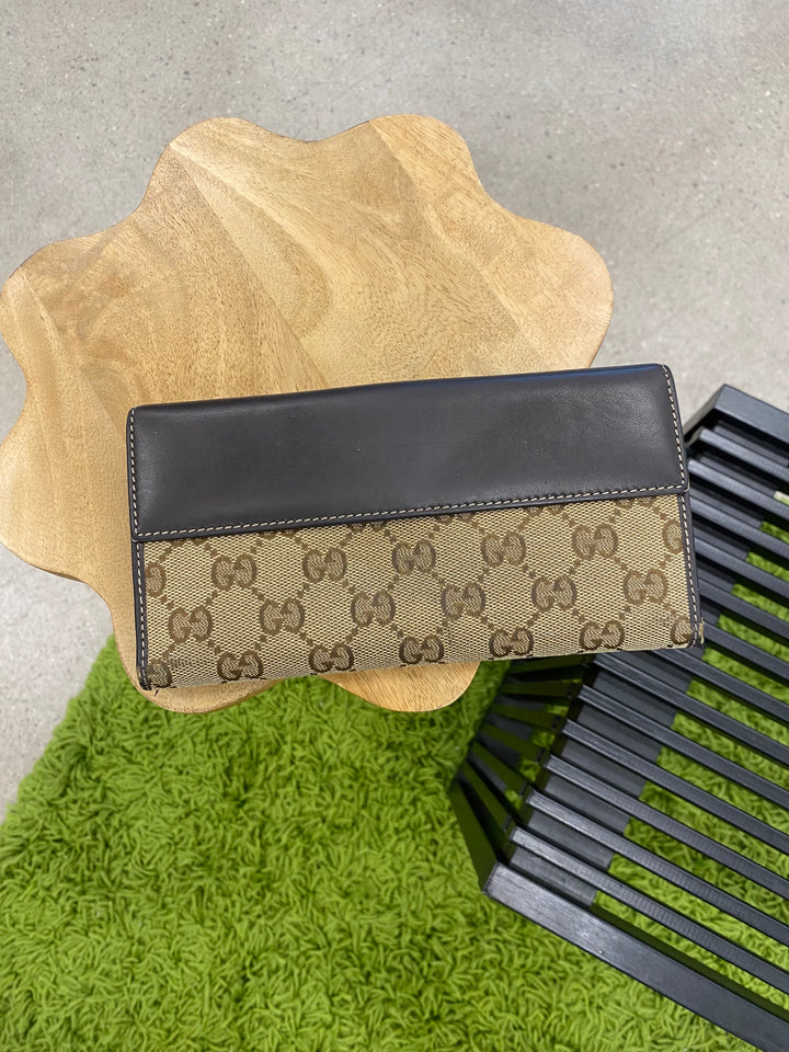 Gucci GG Canvas Heart Long Wallet (7608)