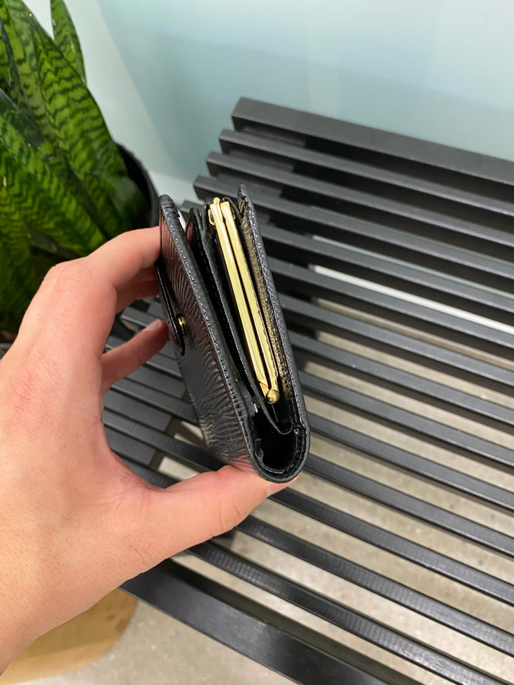 Louis Vuitton Black Epi French Wallet (4624)