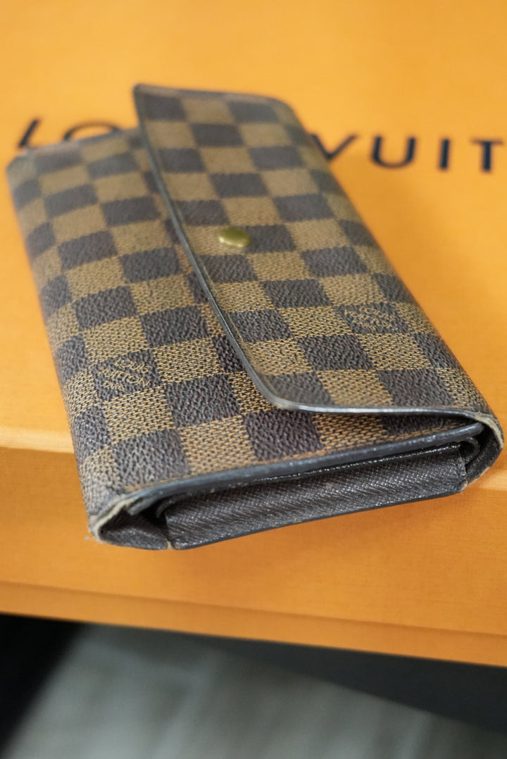 Louis Vuitton Damier Ebene International Wallet