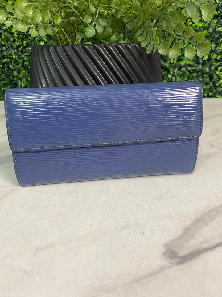 Louis Vuitton Blue Epi Long Wallet (8871)