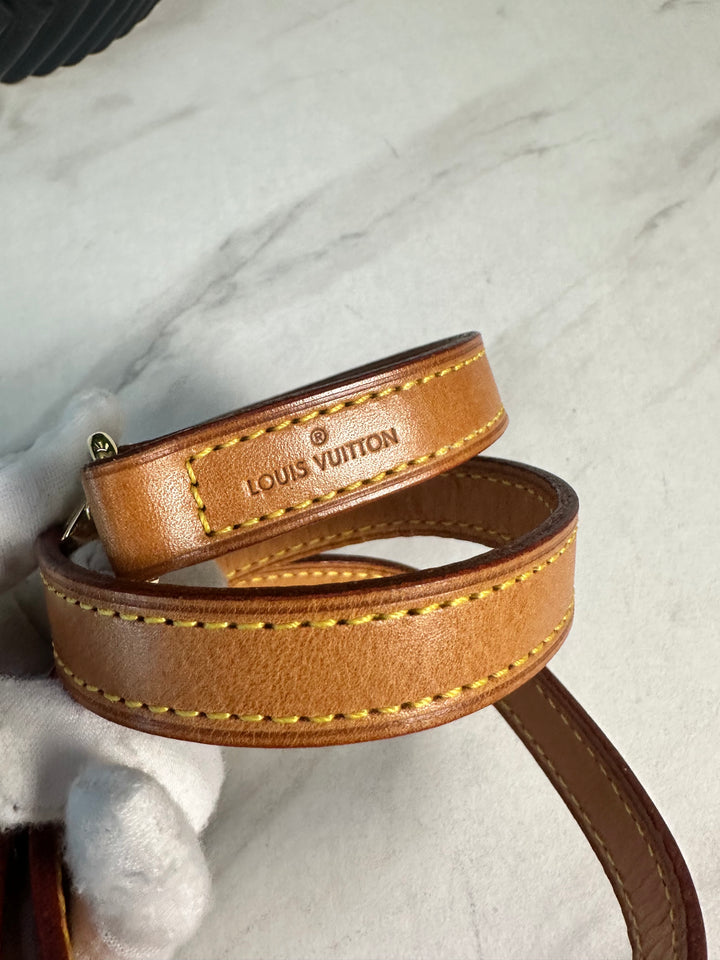 Louis Vuitton Vachetta Leather Shoulder Strap (5357)