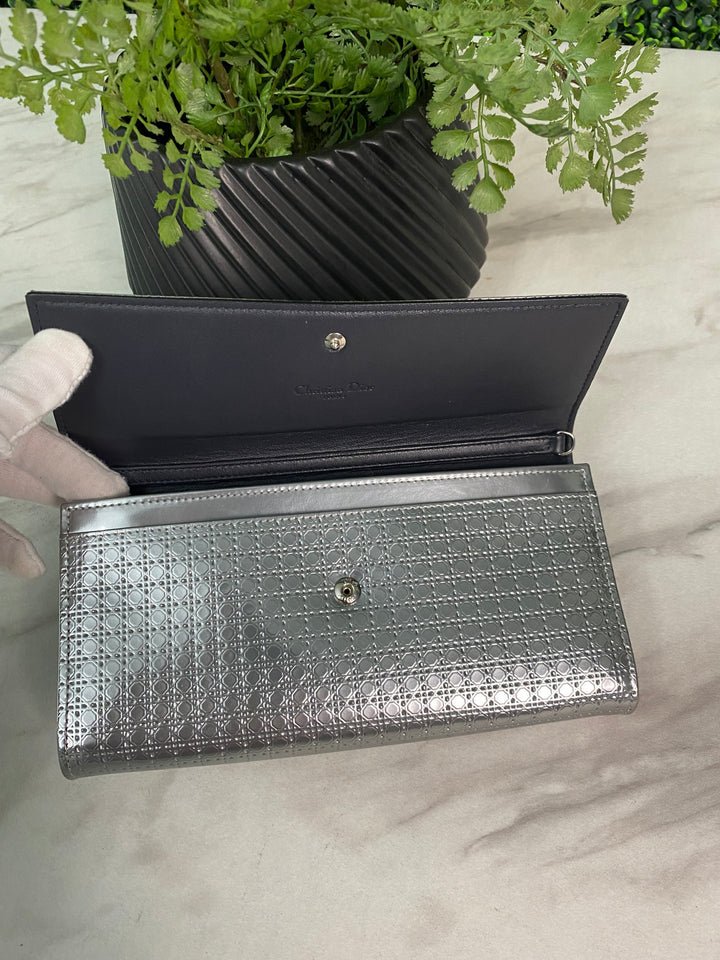Christian Dior Metallic Calfskin Micro-Cannage Wallet (7262)