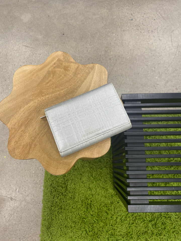 Burberry Silver Check Leather Wallet (4953)