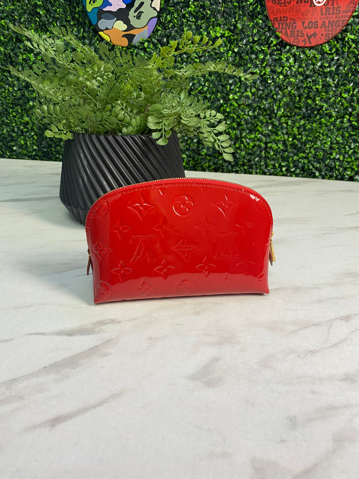 Louis Vuitton Red Vernis Cosmetic Pouch (1457)