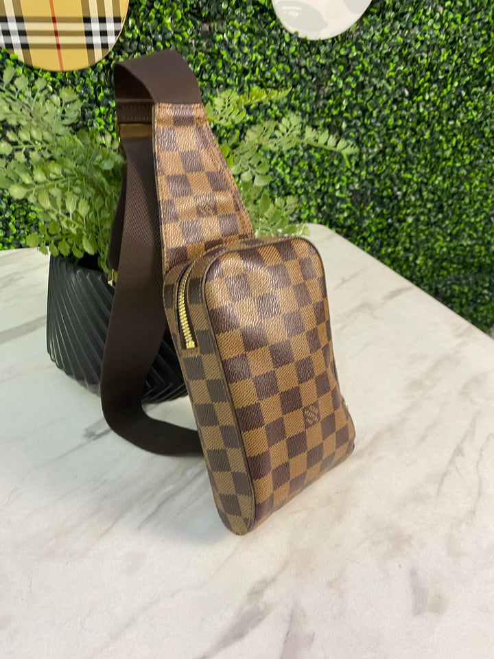 Louis Vuitton Damier Ebene Geronimos Sling (4730)