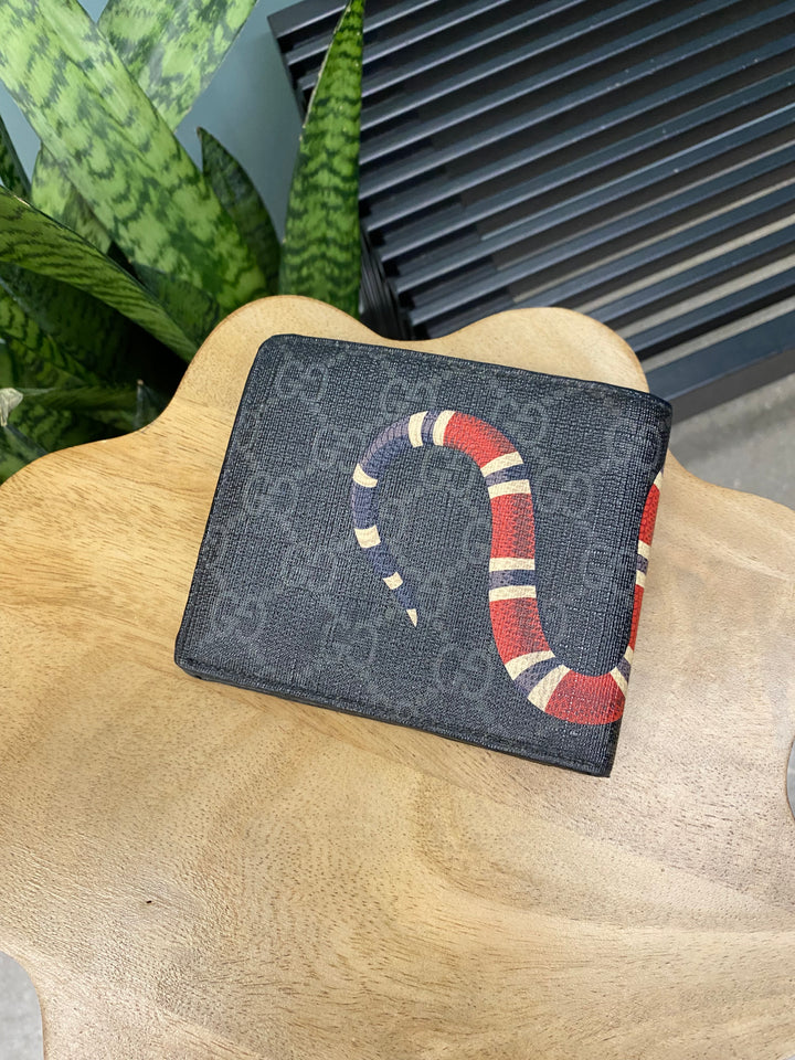 Gucci Black GG Supreme Kingsnake Billfold Wallet (3034)