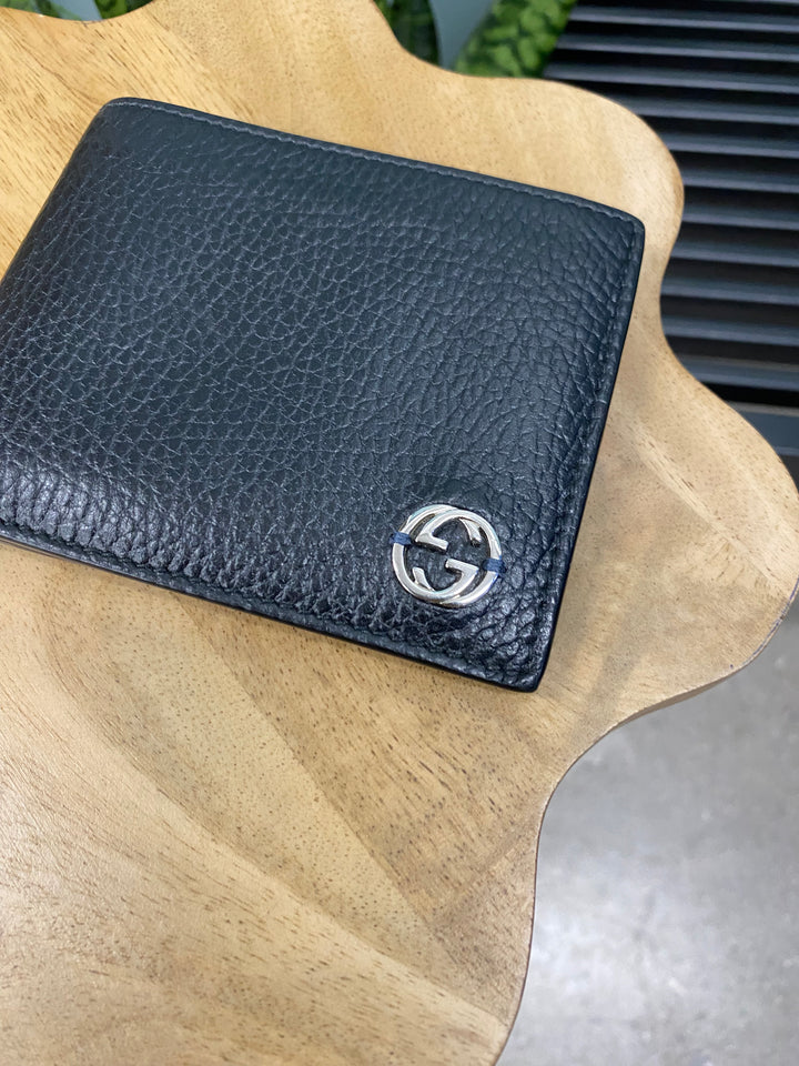 Gucci Black Pebbled Leather Interlocking GG Billfold Wallet (8480)