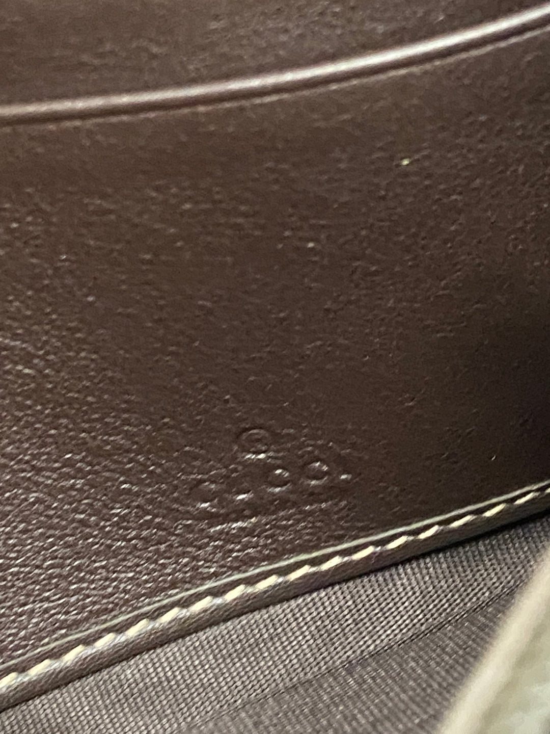 Gucci GG Canvas Heart Long Wallet (8102)