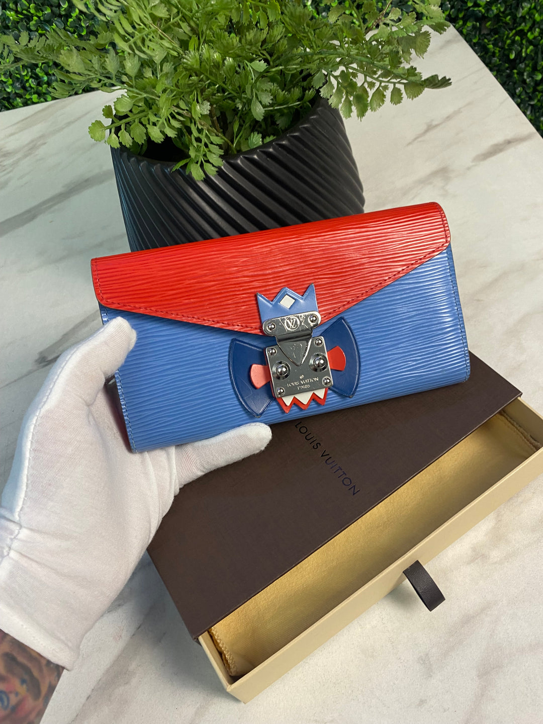 Louis Vuitton Epi Leather Tribal Mask Long Wallet (1724)