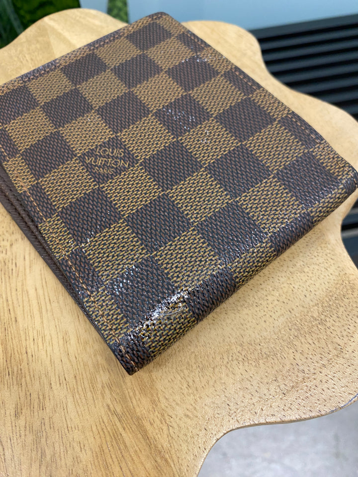 Louis Vuitton Damier Ebene Billfold Wallet (7142)