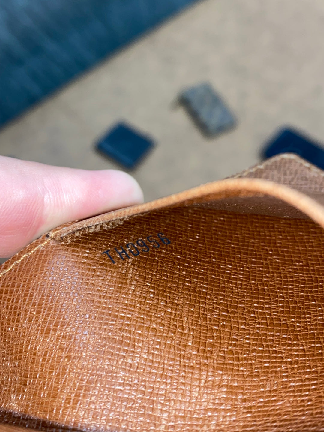 Louis Vuitton Brown Epi Compact Wallet (3800)