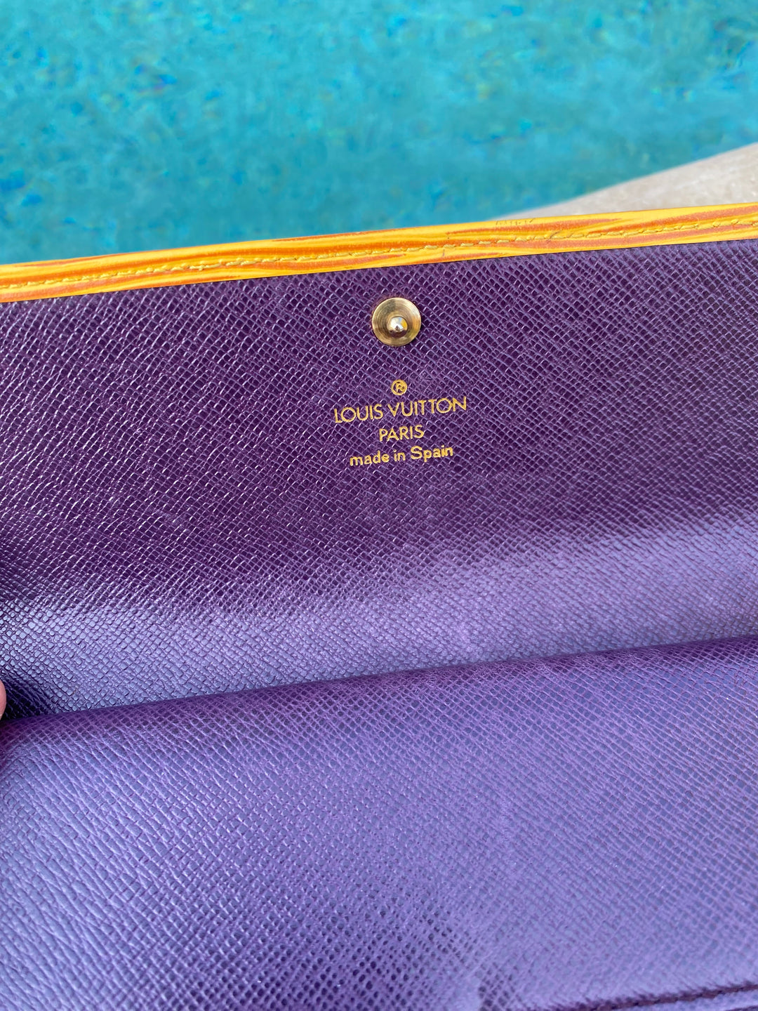 Louis Vuitton Yellow Epi International Long Wallet (9148)