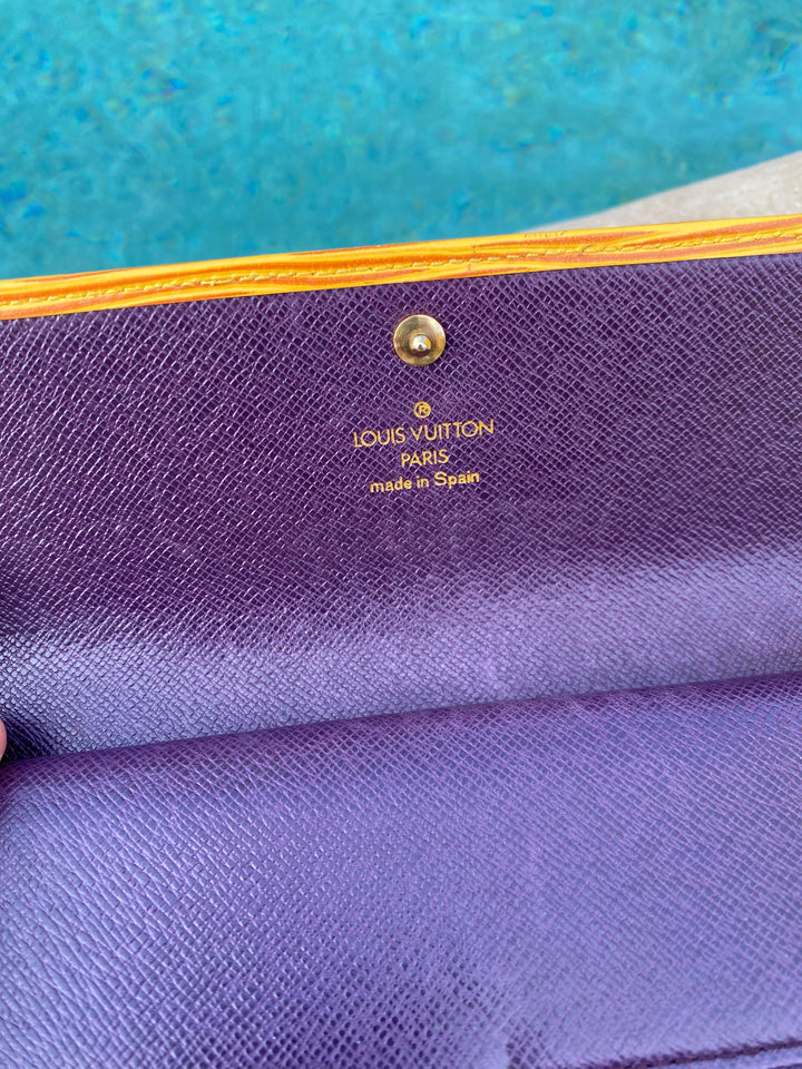 Louis Vuitton Yellow Epi International Long Wallet (9148)