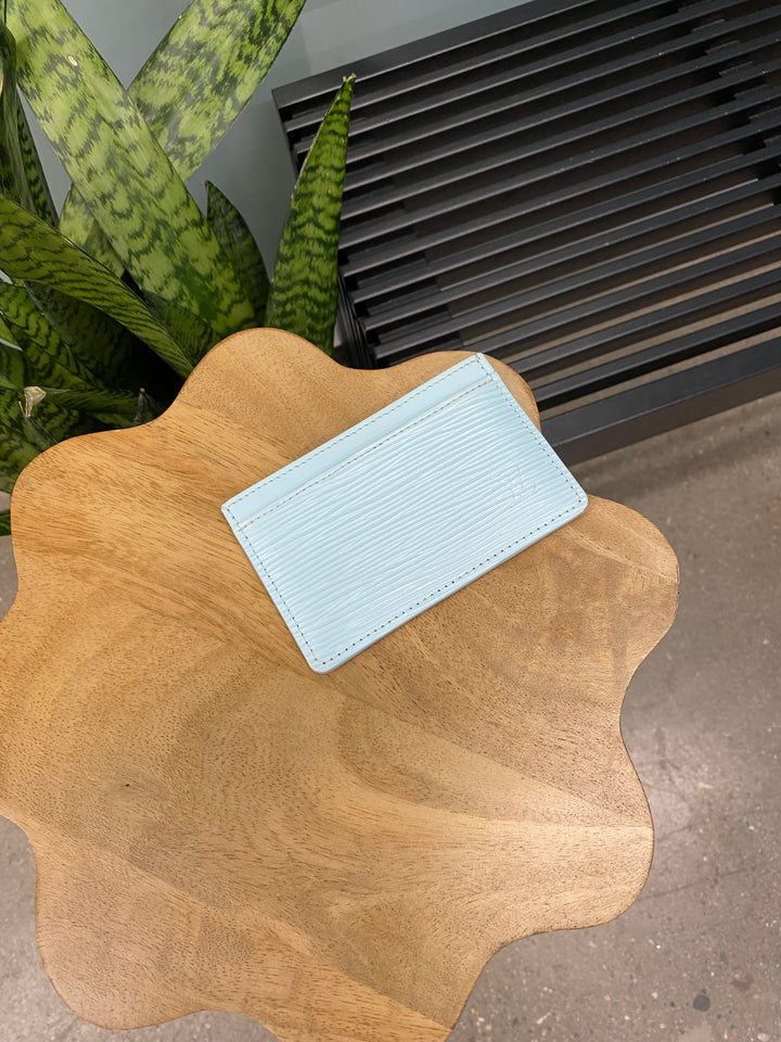 Louis Vuitton Ice Blue Epi Card Holder (5373)
