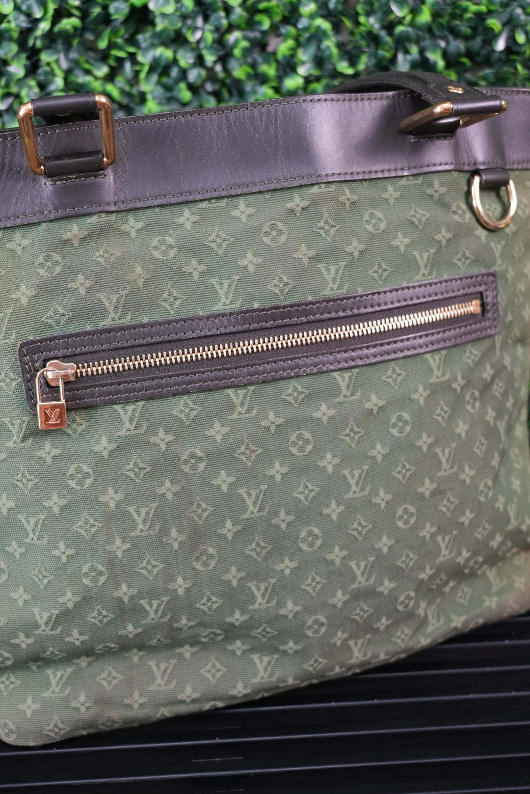 Louis Vuitton Navy Green Handbag