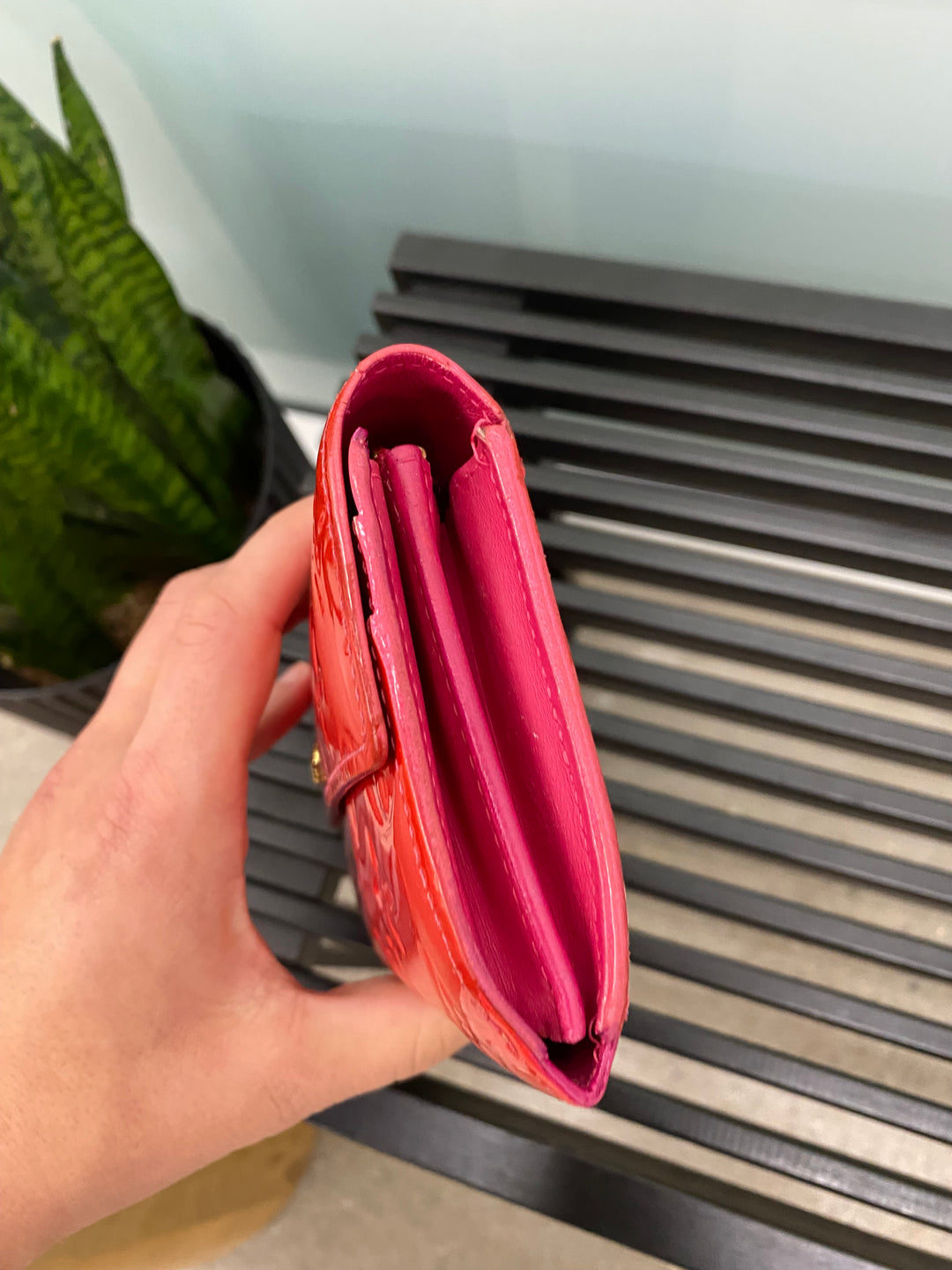 Louis Vuitton Red Vernis Sarah Long Wallet (2685)