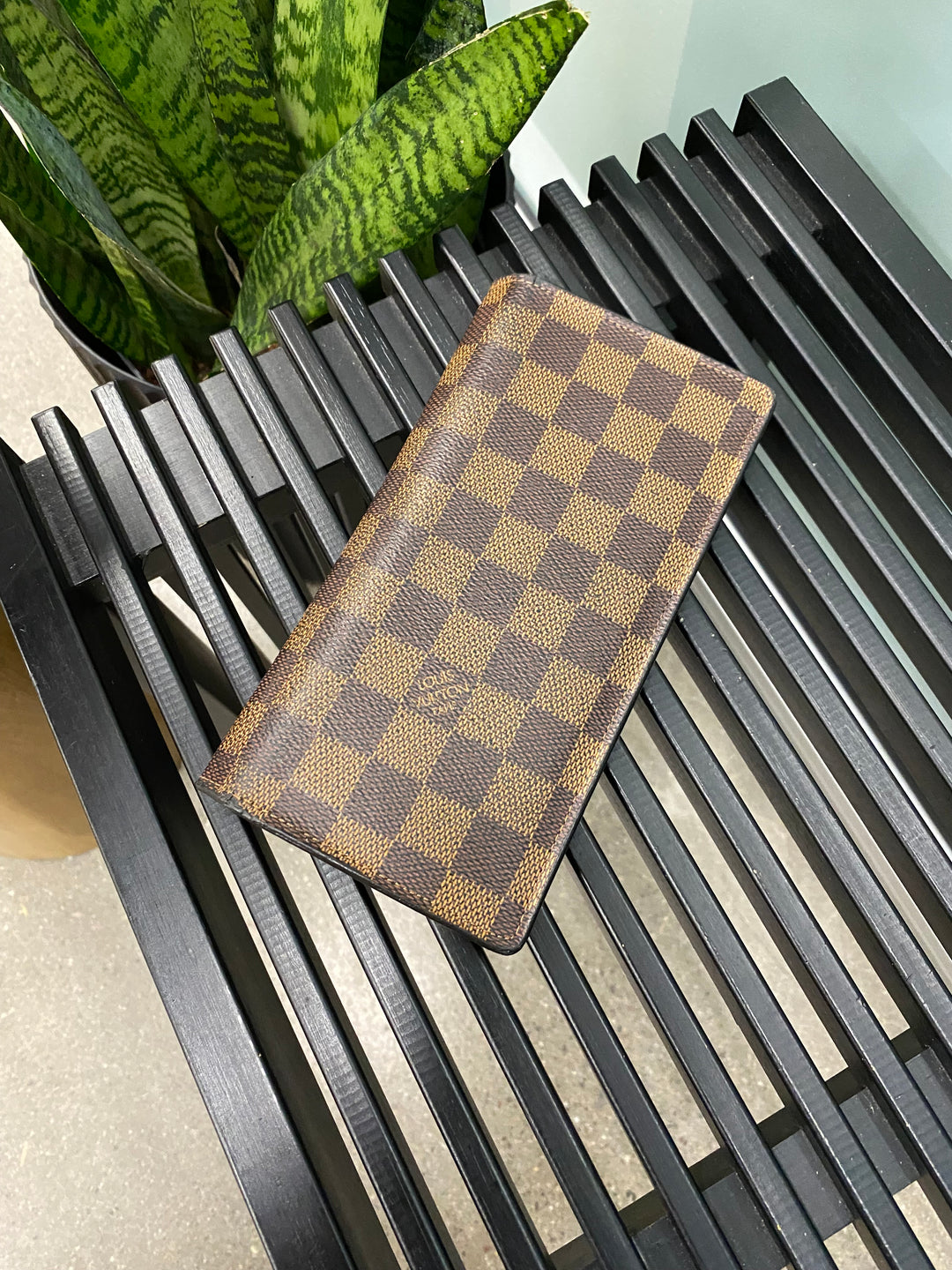 Louis Vuitton Damier Ebene Brazza Wallet (5895)