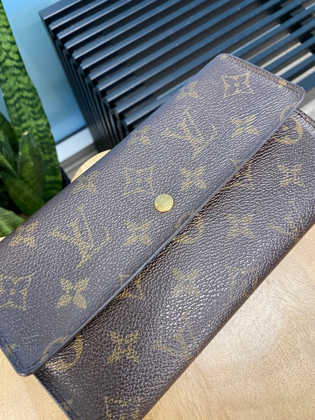 Louis Vuitton Monogram International Long Wallet (7645)