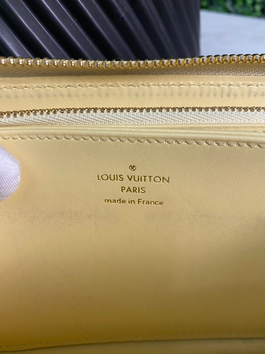 Louis Vuitton Calfskin Nanogram Embossed Zippy Wallet (0504)