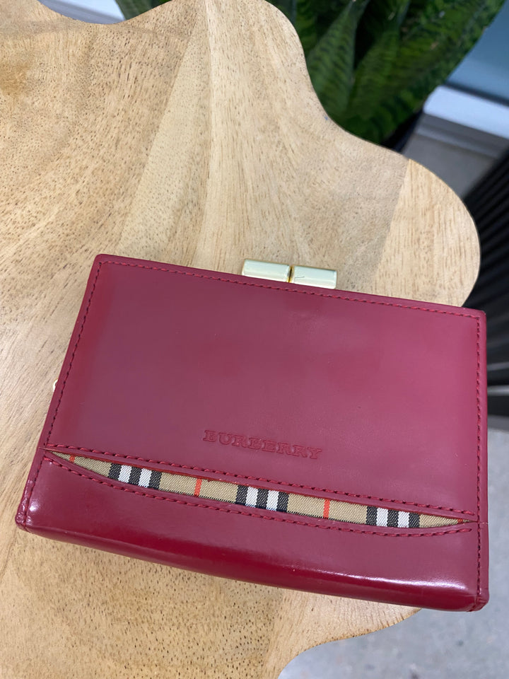 Burberry Red Leather and Novacheck Coin Case (7502)
