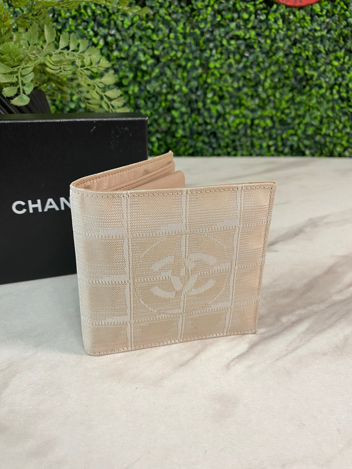 Chanel Beige Travel Line Billfold (226)