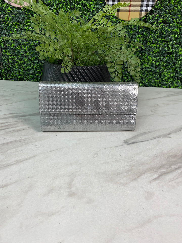 Christian Dior Metallic Calfskin Micro-Cannage Wallet (7262)