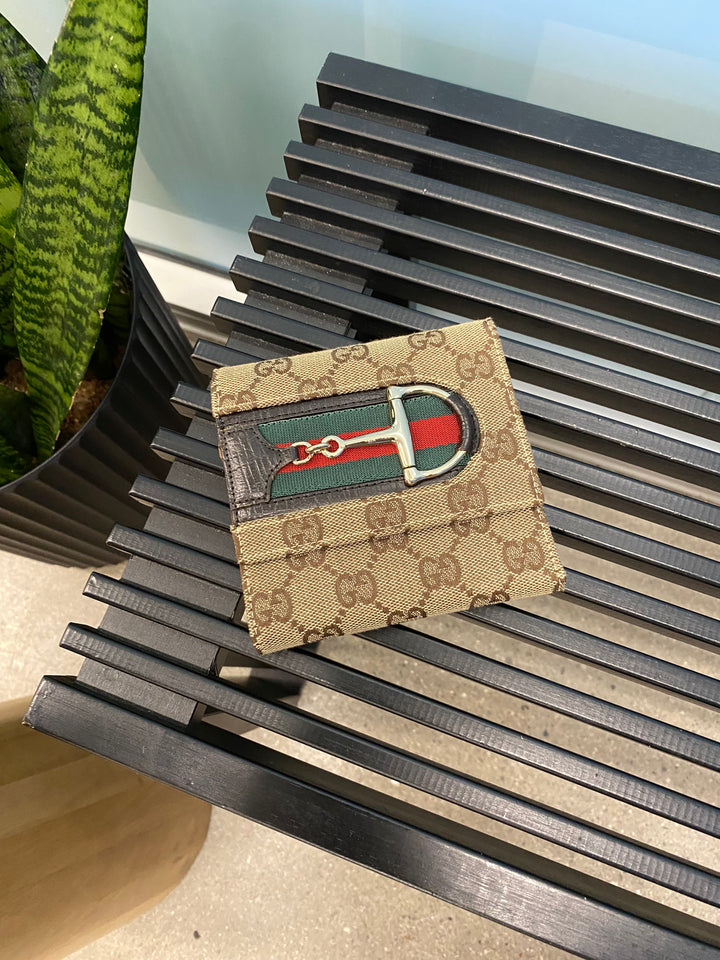 Gucci Brown GG Sherry Line Compact Wallet (2201)