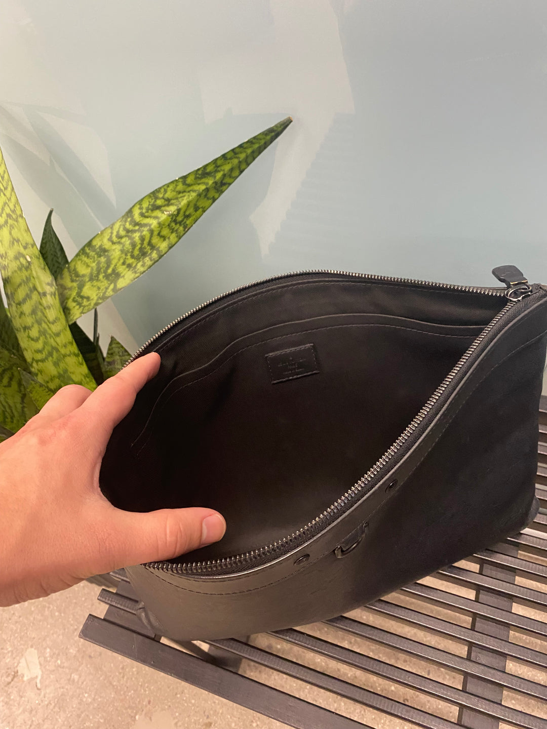 Louis Vuitton Shadow Monogram Discovery Pochette (8024)