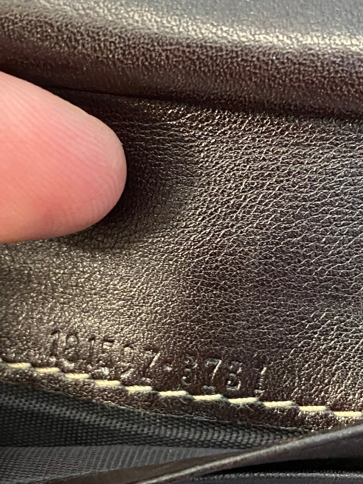 Gucci GG Canvas Compact Wallet (2745)