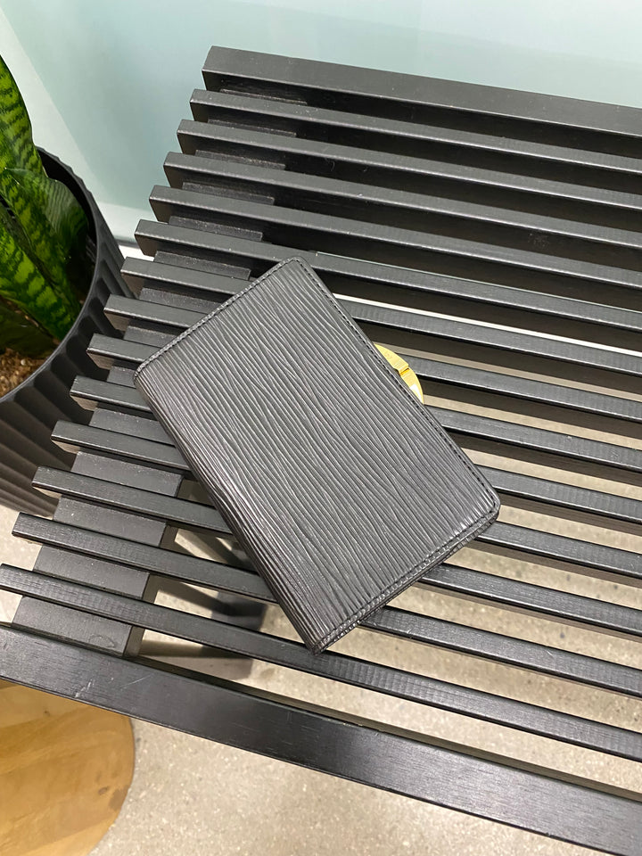 Louis Vuitton Black Epi French Wallet (4624)