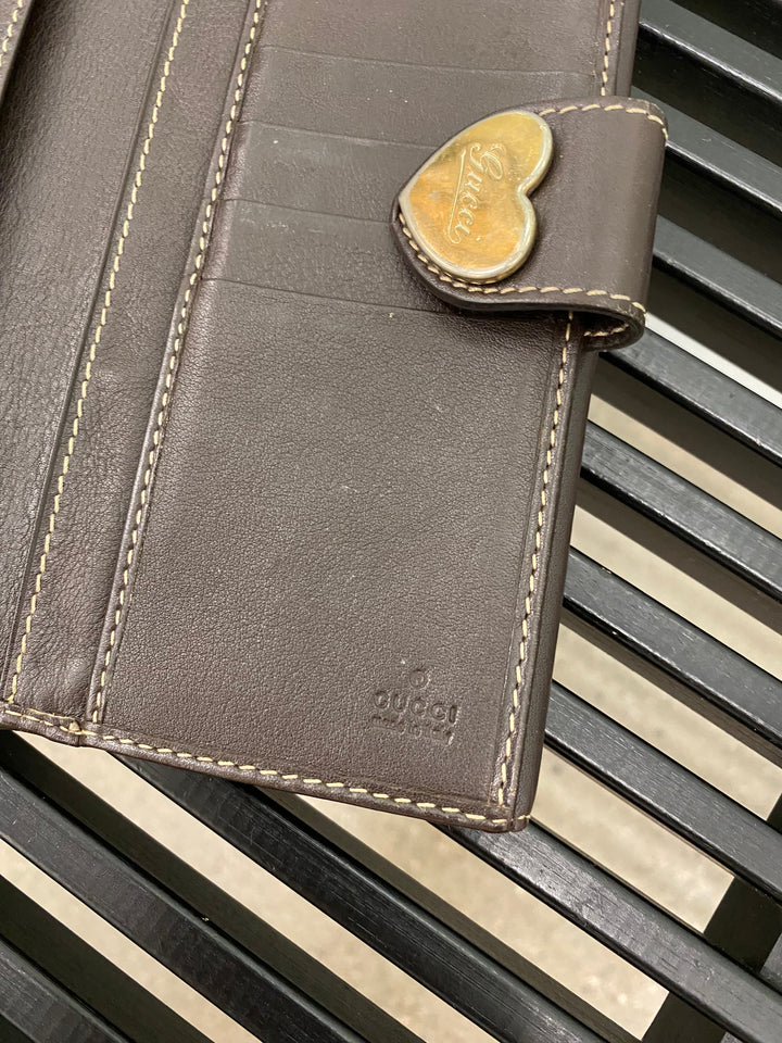 Gucci GG Canvas Heart Long Wallet (7583)