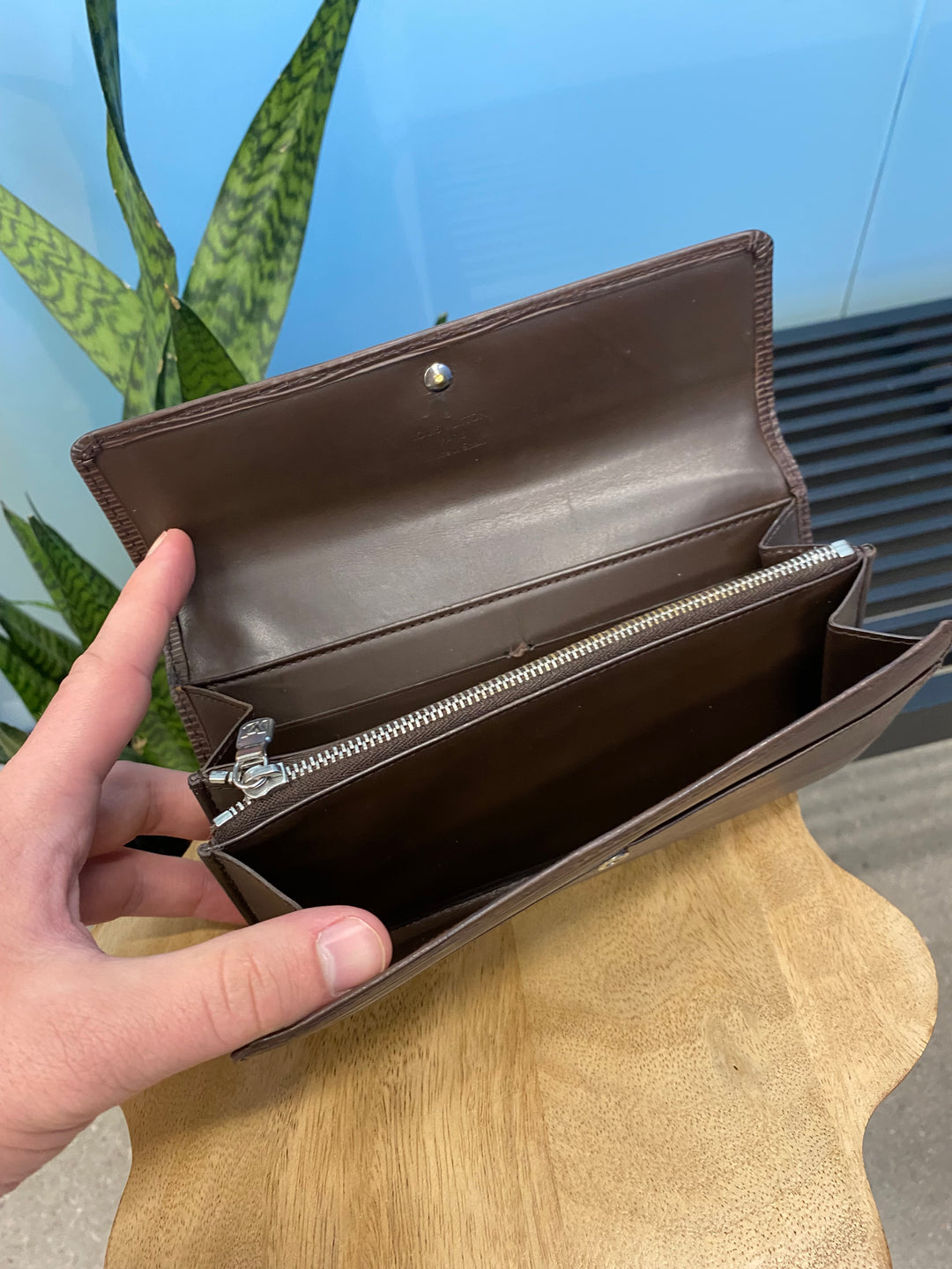 Louis Vuitton Brown Epi Sarah Long Wallet (7578)