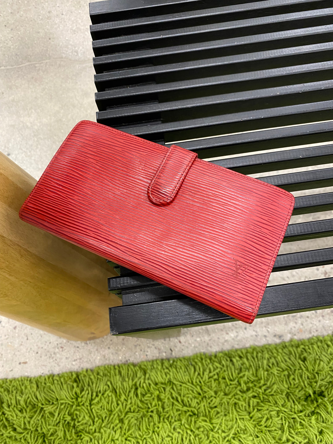 Louis Vuitton Red Epi Long French Wallet (1725)