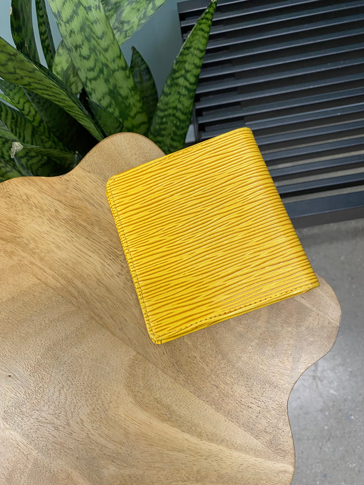 Louis Vuitton Yellow Epi Billfold Wallet (3542)