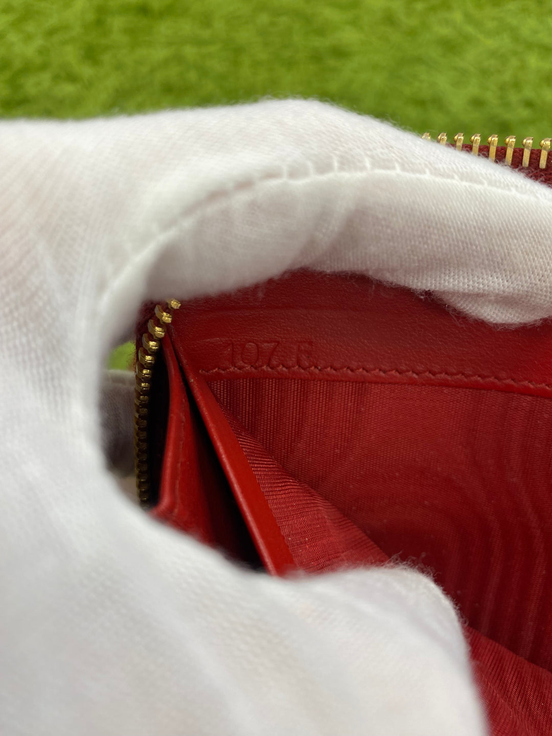 Prada Red Leather Zippy Wallet (2391)