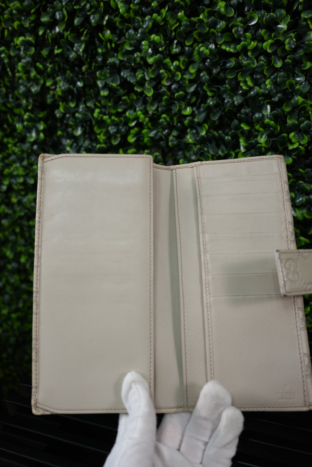 Gucci Cream Long Wallet