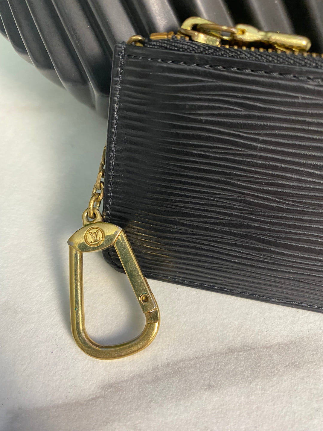 Louis Vuitton Black Epi Key Cles (0224)