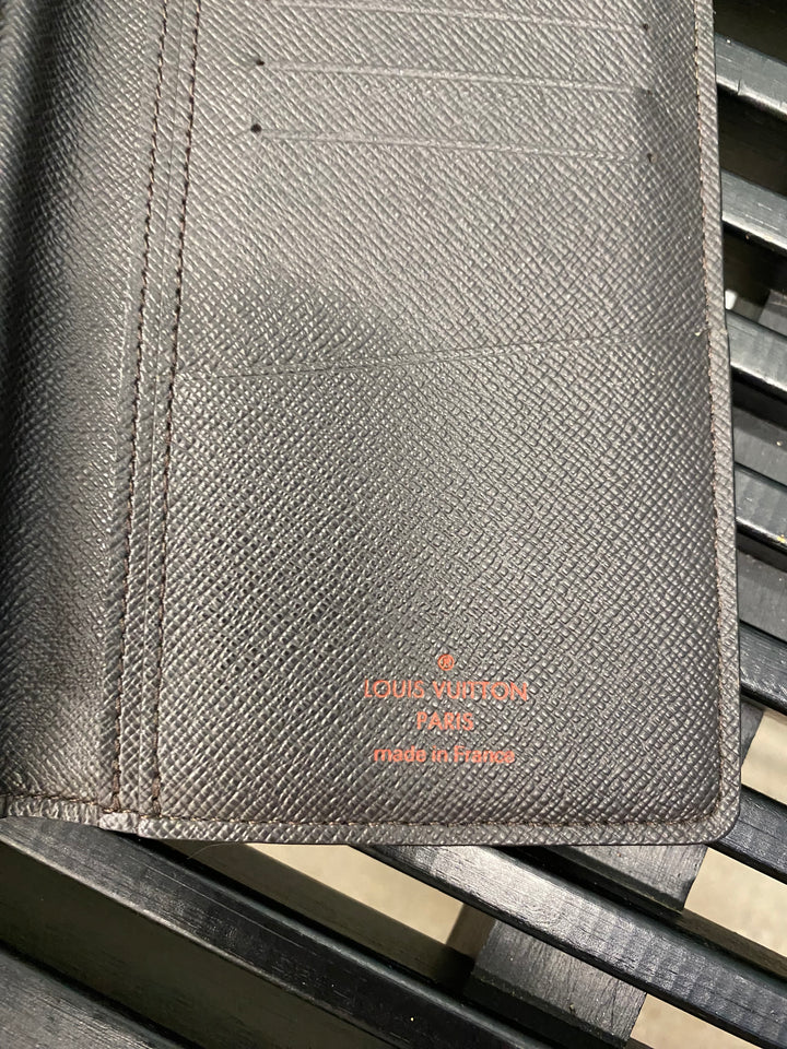 Louis Vuitton Damier Ebene Brazza Wallet (5895)